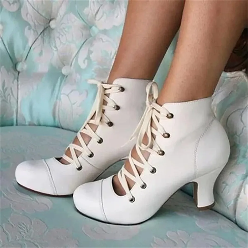 yoqlst1700902841816.webp Women's Vintage Victorian Lace-Up Ankle Boots – Retro Style White Mid-Heel Boots for Cosplay & Special Events - Image 1